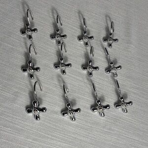 Vintage Style COLD/HOT Faucet Handle Shower Curtain Hooks 
12 H or C on Each